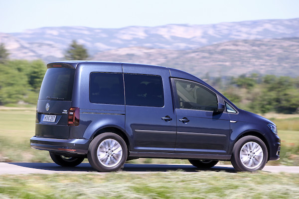 Nowy Volkswagen Caddy TGI BlueMotion DSG