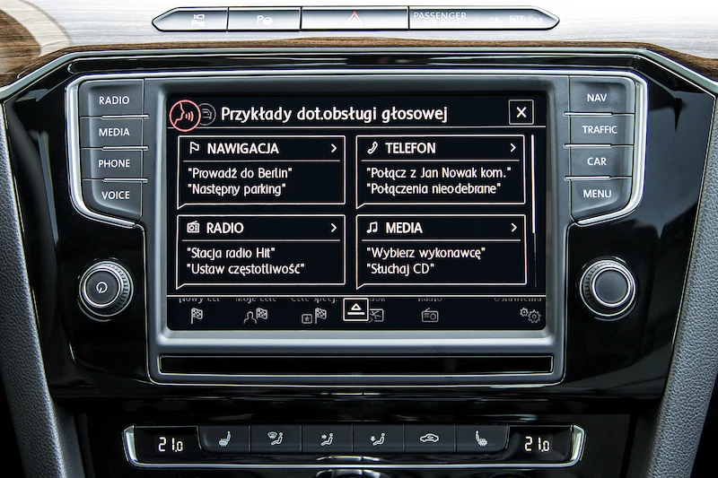 Volkswagen Car-Net - zaawansowany asystent kierowcy - 25.