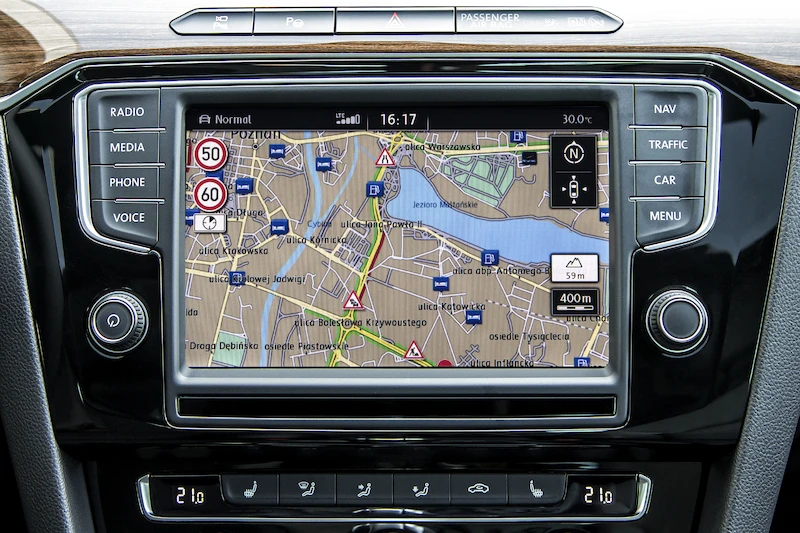 Volkswagen Car-Net - zaawansowany asystent kierowcy - 26.