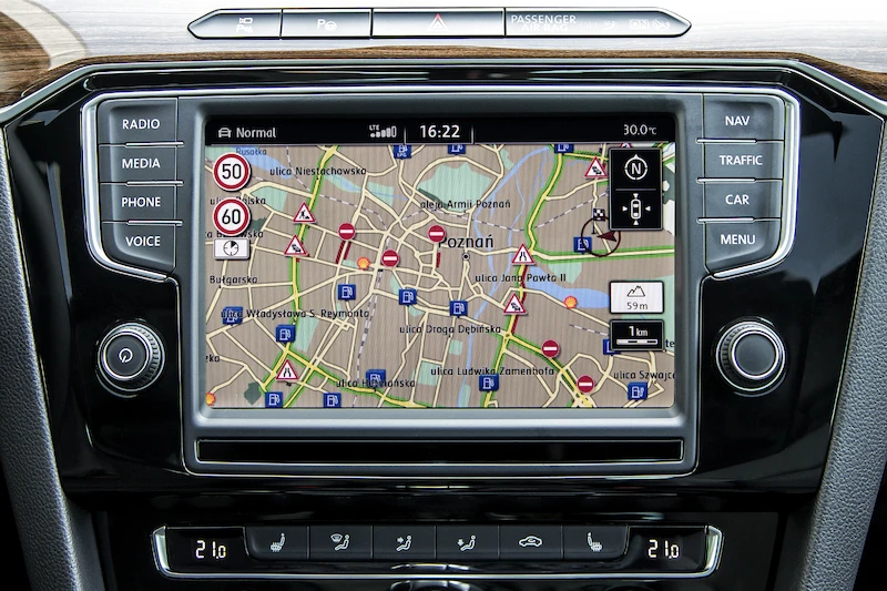 Volkswagen Car-Net - zaawansowany asystent kierowcy - 30.