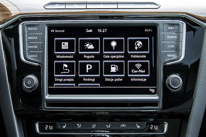 Volkswagen Car-Net - zaawansowany asystent kierowcy - 32.