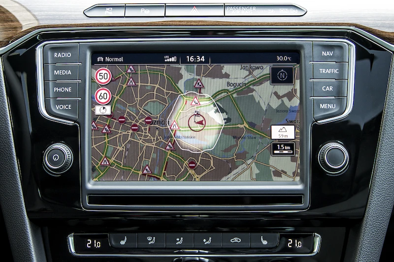 Volkswagen Car-Net - zaawansowany asystent kierowcy - 35.