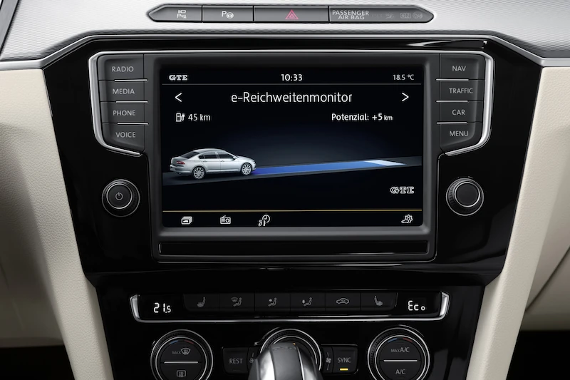 Volkswagen Car-Net - zaawansowany asystent kierowcy - 11.
