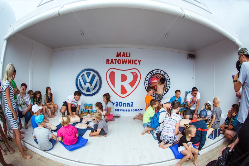 Mali Ratownicy  - 50.