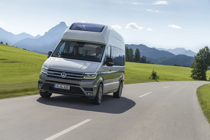 Volkswagen California XXL Concept - 1.