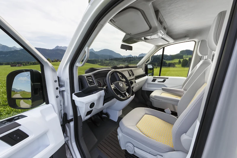 Volkswagen California XXL Concept - 3.