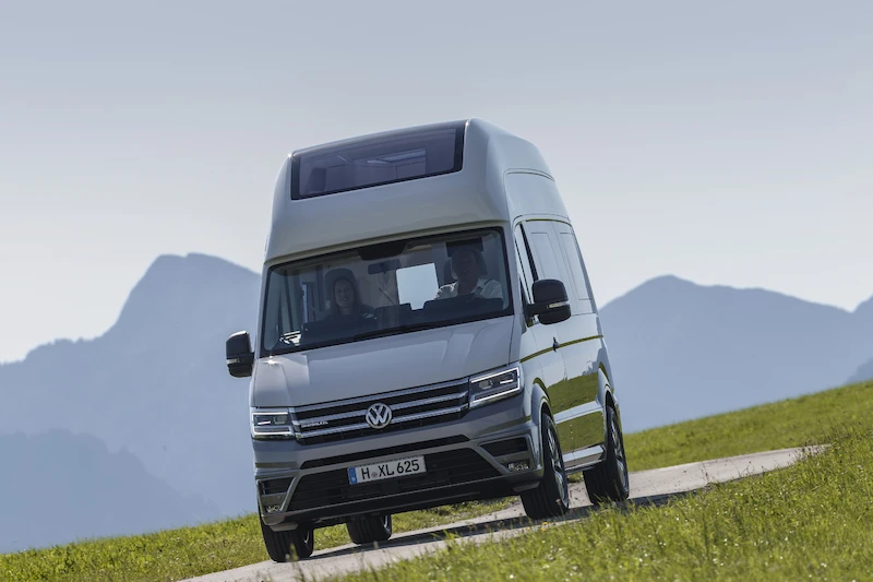 Volkswagen California XXL Concept - 27.