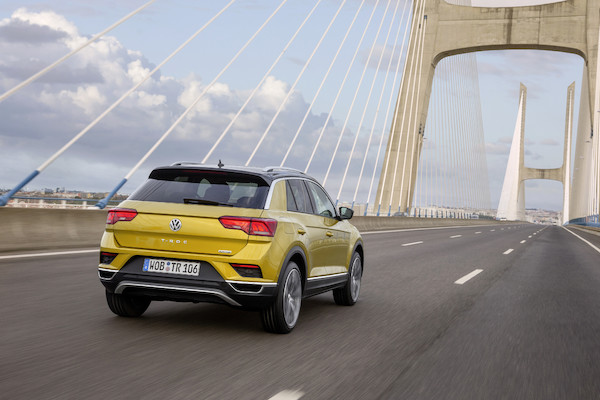 Nowy Volkswagen T-Roc w plenerze