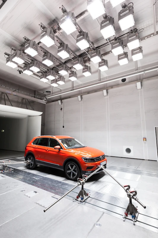 Volkswagen otwiera nowe centrum badań nad aerodynamiką i efektywnością pojazdów - 10.