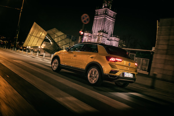 Nocne jazdy VW Home