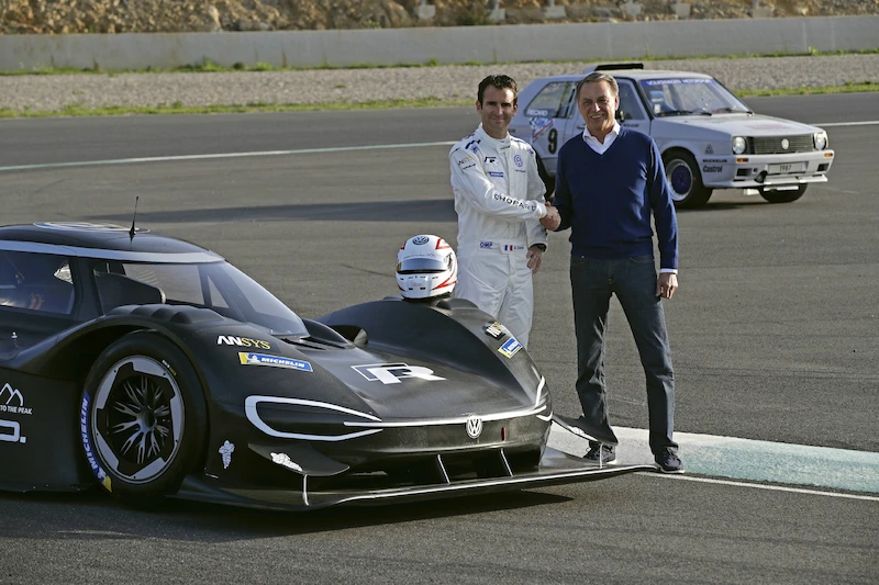 I. D. R Pikes Peak na torze - 7.