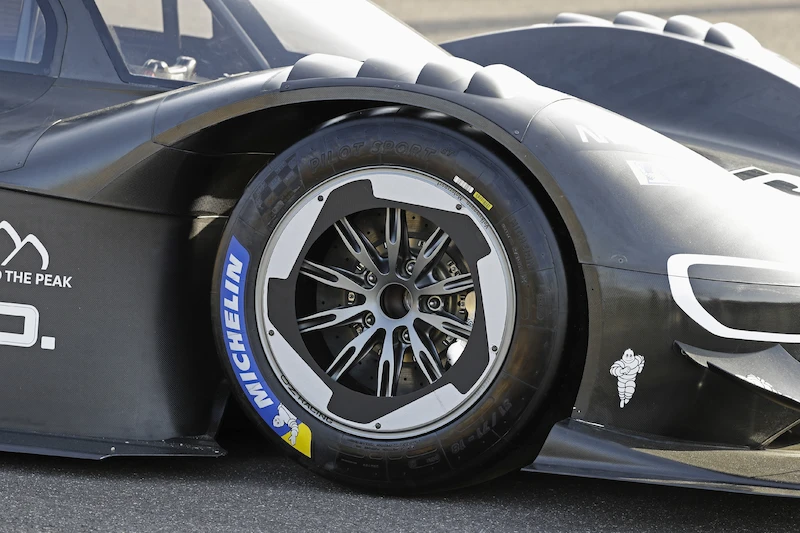 I. D. R Pikes Peak na torze - 15.