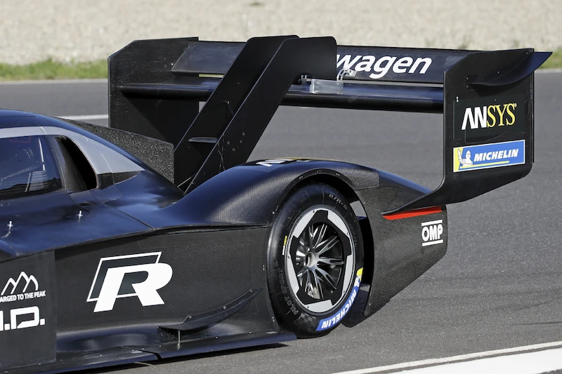 I. D. R Pikes Peak na torze - 17.