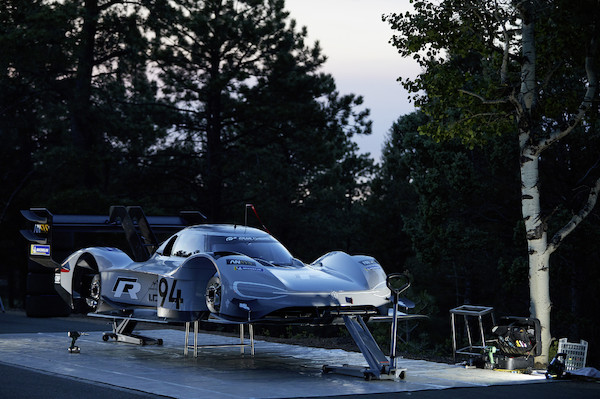 I.D R Pikes Peak bije rekord trasy