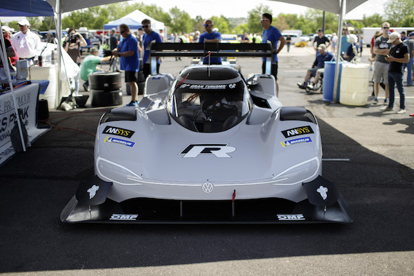 I.D R Pikes Peak bije rekord trasy
