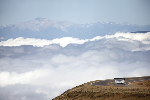 I.D R Pikes Peak bije rekord trasy