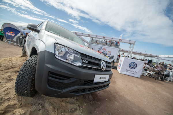 Volkswagen Samochody Użytkowe partnerem Red Bull 111 Megawatt