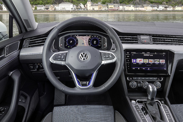 Volkswagen Passat GTE Variant