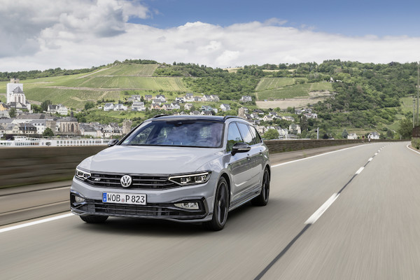 Volkswagen Passat Variant R-Line Edition