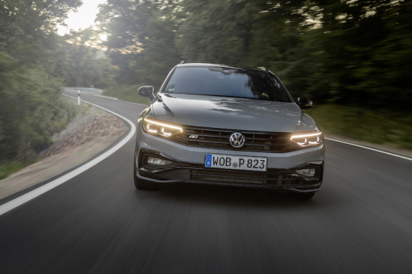 Volkswagen Passat Variant R-Line Edition