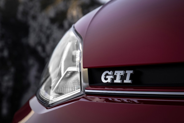 Volkswagen up! GTI