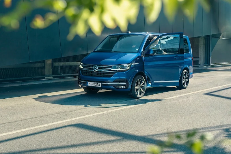 Volkswagen Caravelle 6.1 - 19.