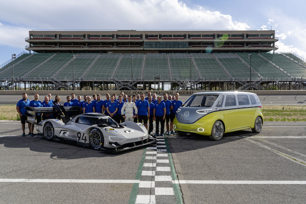 Volkswagen przygotowuje się do ustanowienia nowego rekordu dla samochodów elektrycznych na północnej pętli toru Nürburgring