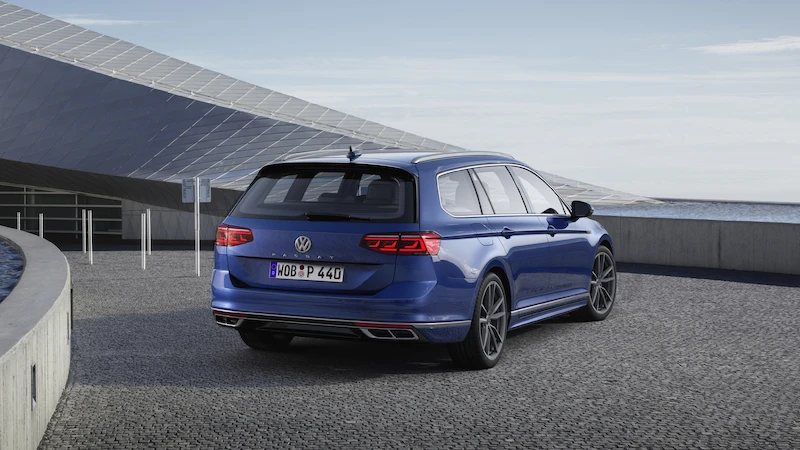 Premiera podczas Salonu Genewskiego: Nowy Passat* jako pierwszy Volkswagen będzie mógł poruszać się częściowo automatycznie przy wyższych prędkościach - 44.