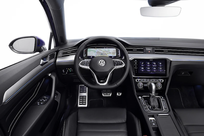 Premiera podczas Salonu Genewskiego: Nowy Passat* jako pierwszy Volkswagen będzie mógł poruszać się częściowo automatycznie przy wyższych prędkościach - 59.