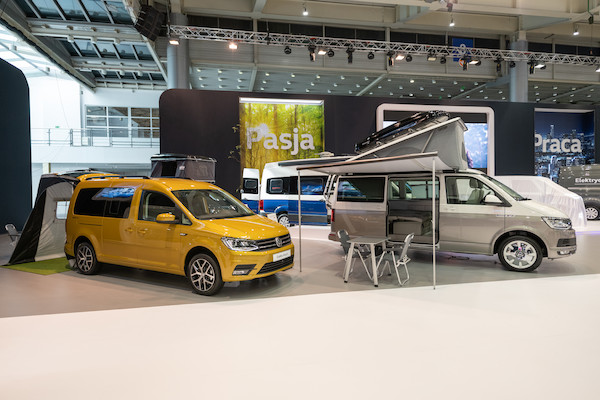 Samochody idealne do pracy i realizacji pasji. Konferencja prasowa marki Volkswagen Samochody Użytkowe podczas targów  Motor Show 2019.