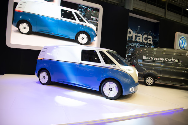 Samochody idealne do pracy i realizacji pasji. Konferencja prasowa marki Volkswagen Samochody Użytkowe podczas targów  Motor Show 2019.