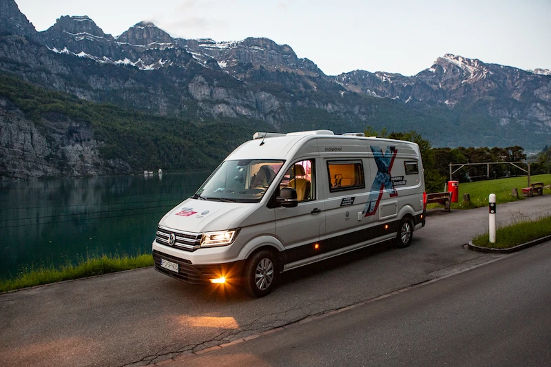 Volkswagen Samochody Użytkowe wspiera Dominikę Kasieczko podczas zawodów Red Bull X-Alps - 1.