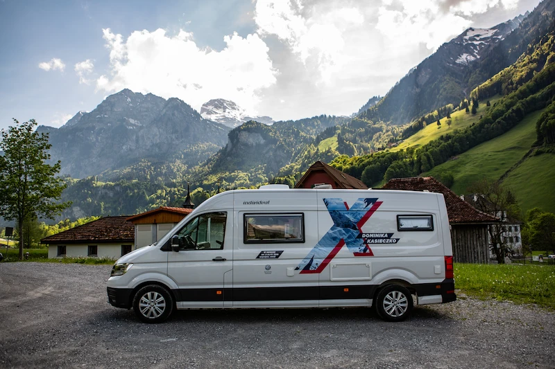 Volkswagen Samochody Użytkowe wspiera Dominikę Kasieczko podczas zawodów Red Bull X-Alps - 2.