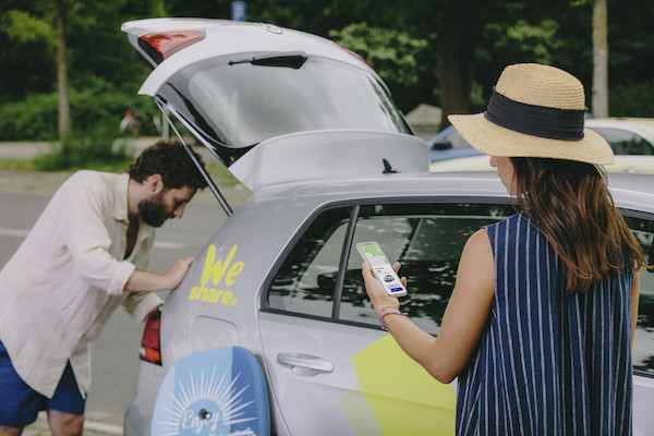 Volkswagen uruchamia w Berlinie usługę carsharingu samochodów elektrycznych