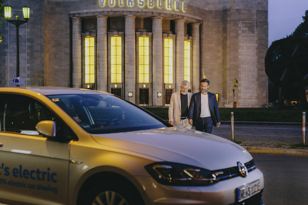 Volkswagen uruchamia w Berlinie usługę carsharingu samochodów elektrycznych