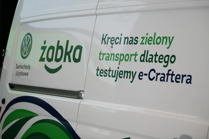 Jak będzie wyglądać nowoczesna logistyka miejska? Żabka Polska testuje e-Craftera w Poznaniu - 2.