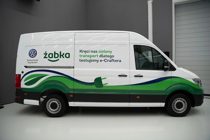 Jak będzie wyglądać nowoczesna logistyka miejska? Żabka Polska testuje e-Craftera w Poznaniu - 7.