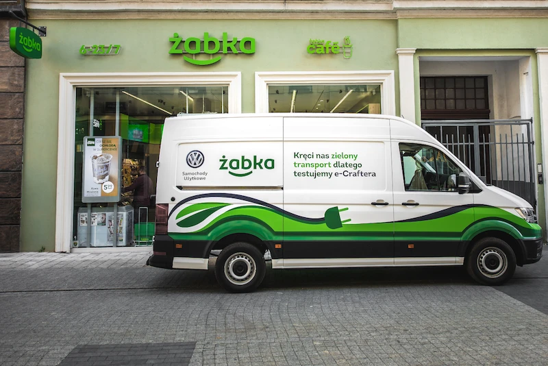 Jak będzie wyglądać nowoczesna logistyka miejska? Żabka Polska testuje e-Craftera w Poznaniu - 10.