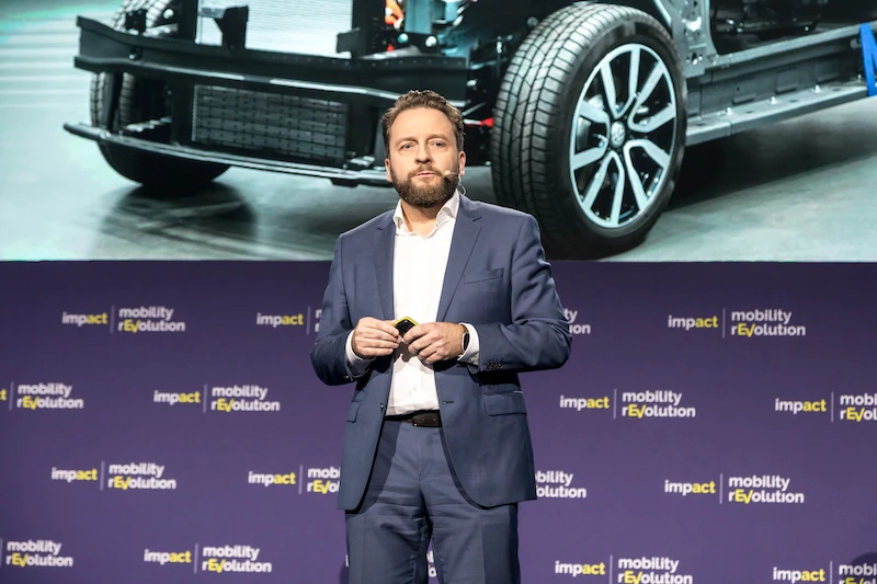 „Grupa Volkswagen od 2016 roku wdraża najbardziej kompleksową inicjatywę elektryfikacji w globalnym przemyśle motoryzacyjnym” - 1.