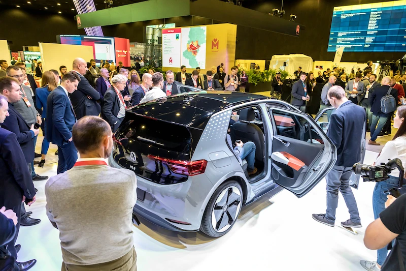 „Grupa Volkswagen od 2016 roku wdraża najbardziej kompleksową inicjatywę elektryfikacji w globalnym przemyśle motoryzacyjnym” - 8.