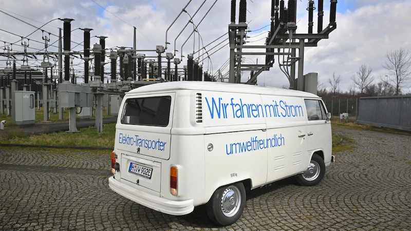 Powrót do przyszłości: Volkswagen Samochody Dostawcze, na wystawie Techno Classica prezentuje pioniera mobilności elektrycznej - 4.