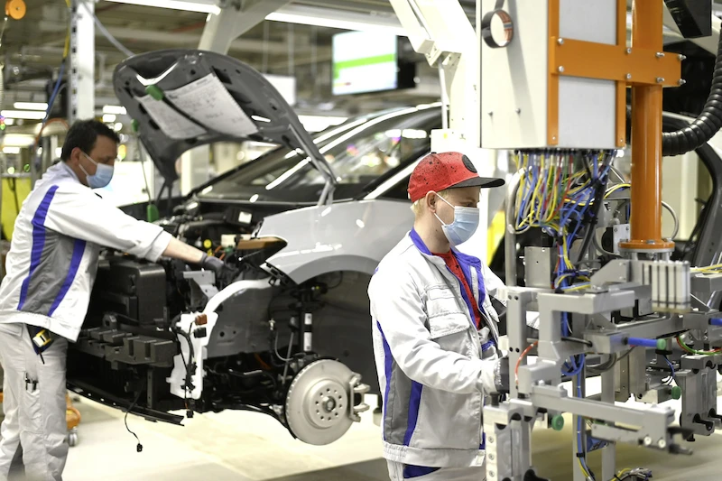 Fabryka w Zwickau stopniowo zwiększa produkcję modelu ID.3 - 5.