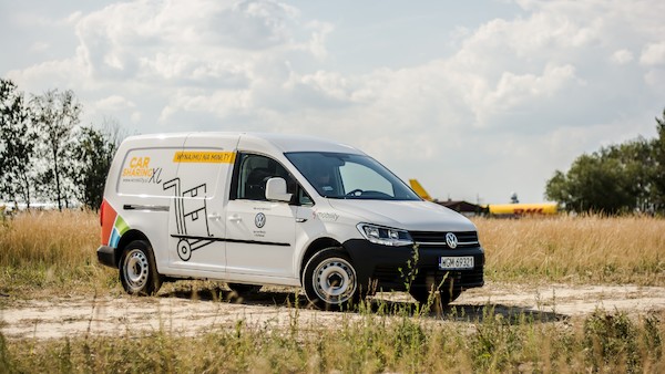 Volkswagen Samochody Dostawcze podsumowuje pilotażowy projekt wypożyczania samochodów dostawczych na minuty