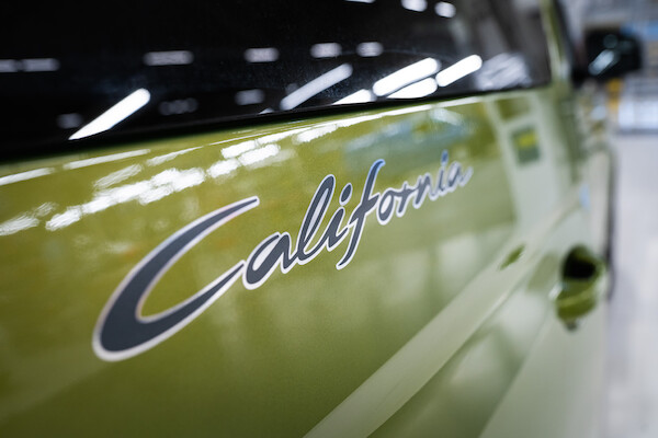 Z linii produkcyjnych Volkswagen Poznań zjechały pierwsze egzemplarze modelu Caddy California