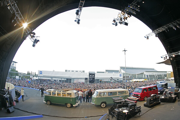 Lato 2022: Volkswagen Samochody Dostawcze zaprasza fanów na VW Bus Festival