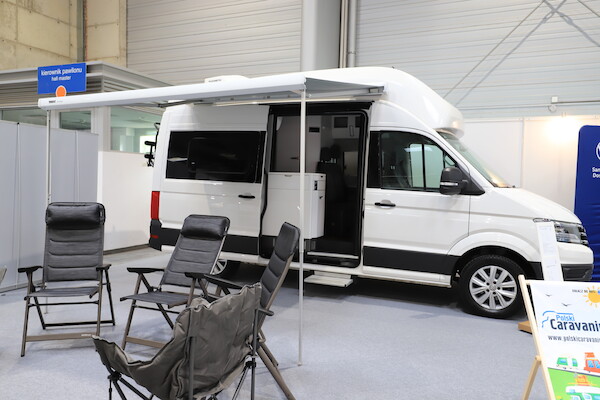 Volkswagen Grand California na targach Caravans Salon Poland 2021