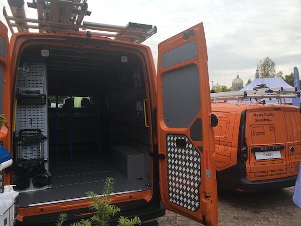 Volkswagen Samochody Dostawcze prezentuje swoje specjalistyczne modele podczas Spotkania Przedstawicieli Transportu OSD i OSP