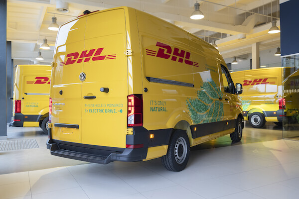 Elektryczne Volkswageny Craftery dla DHL Express