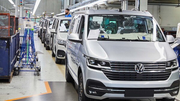 Dwieście tysięcy udanych wakacji: jubileuszowy, bestsellerowy Volkswagen California
