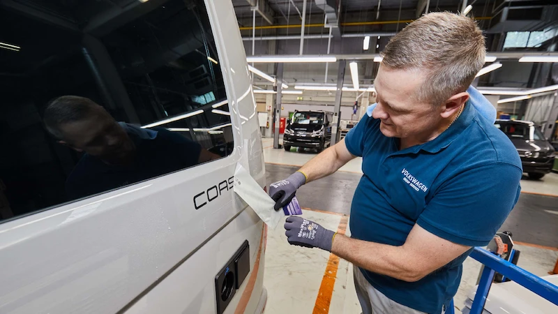 Dwieście tysięcy udanych wakacji: jubileuszowy, bestsellerowy Volkswagen California - 7.